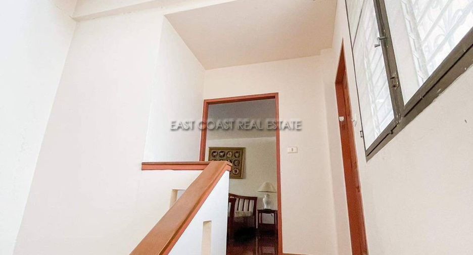 出售 4 卧室 独立屋 在 Pratumnak, 芭提雅
