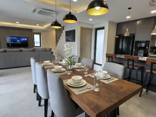 À louer 3 chambres maison à Bang Lamung, Chonburi