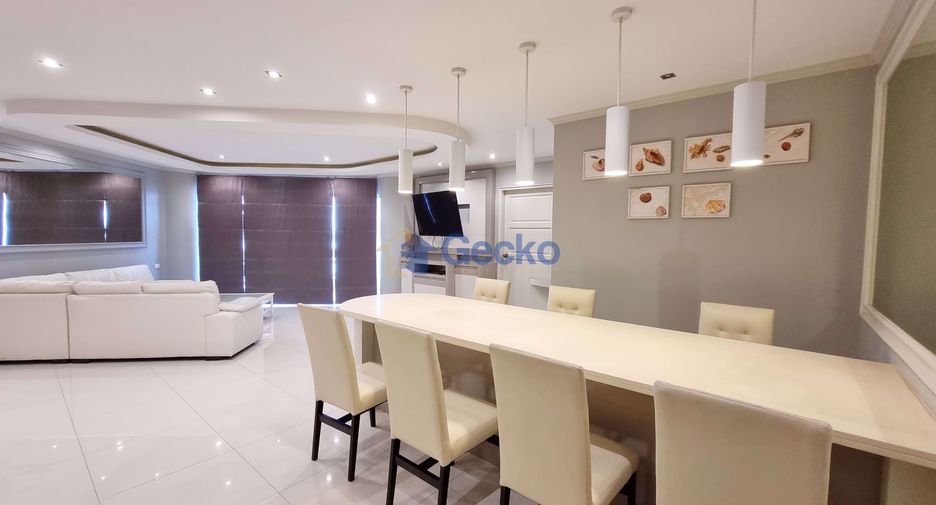 For sale 3 bedrooms condo in North Pattaya, Pattaya