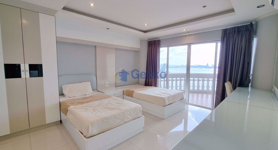 For sale 3 bedrooms condo in North Pattaya, Pattaya