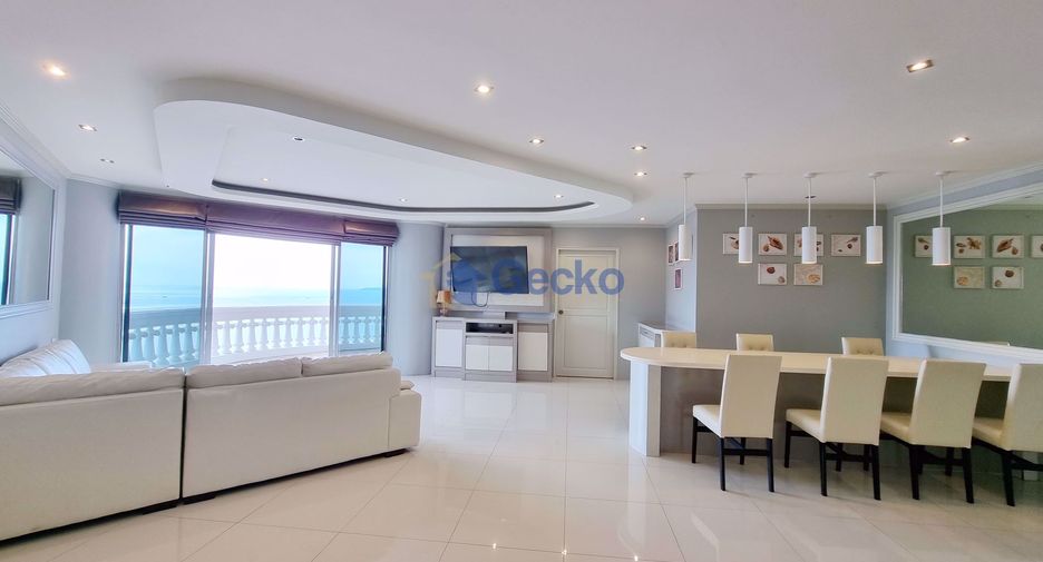 For sale 3 bedrooms condo in North Pattaya, Pattaya