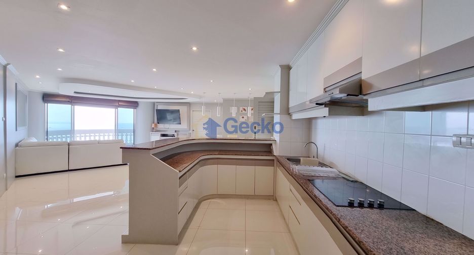 For sale 3 bedrooms condo in North Pattaya, Pattaya