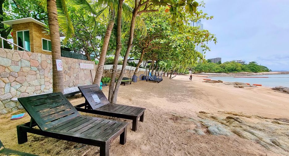 For sale 2 bedrooms condo in North Pattaya, Pattaya