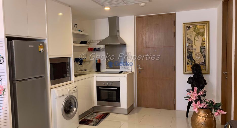 For sale 2 bedrooms condo in North Pattaya, Pattaya