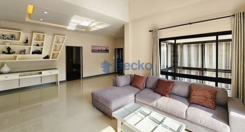For sale 3 bedrooms house in Bang Lamung, Chonburi