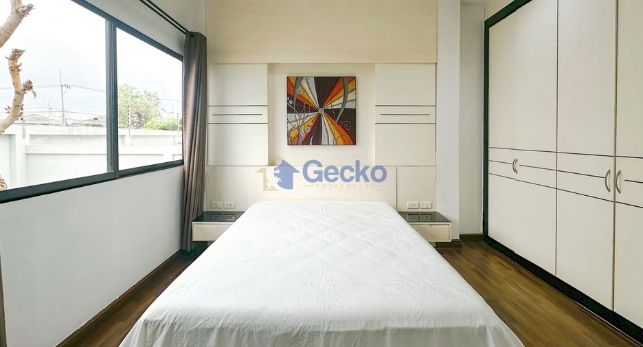 For sale 3 bedrooms house in Bang Lamung, Chonburi