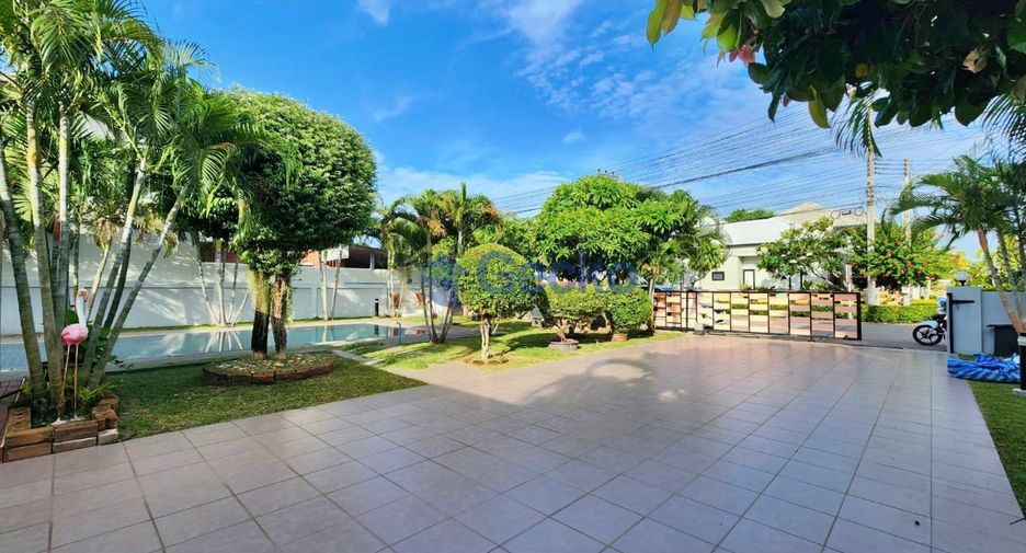 For sale 3 bedrooms house in Bang Lamung, Chonburi