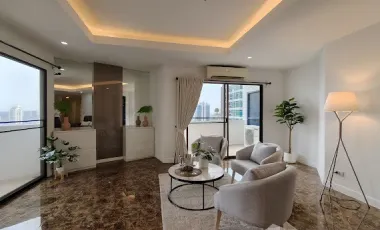 For rent 3 bedrooms condo in Watthana, Bangkok