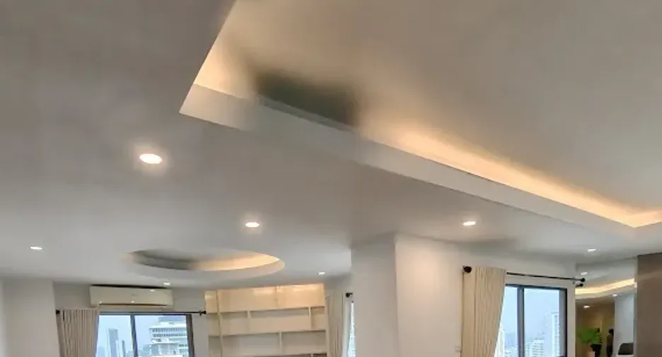For rent 3 bedrooms condo in Watthana, Bangkok