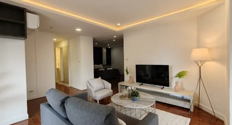 For rent 3 bedrooms condo in Watthana, Bangkok