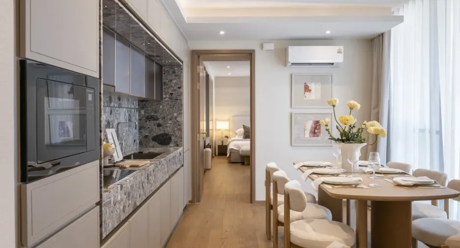 For rent 2 bedrooms condo in Khlong Toei, Bangkok