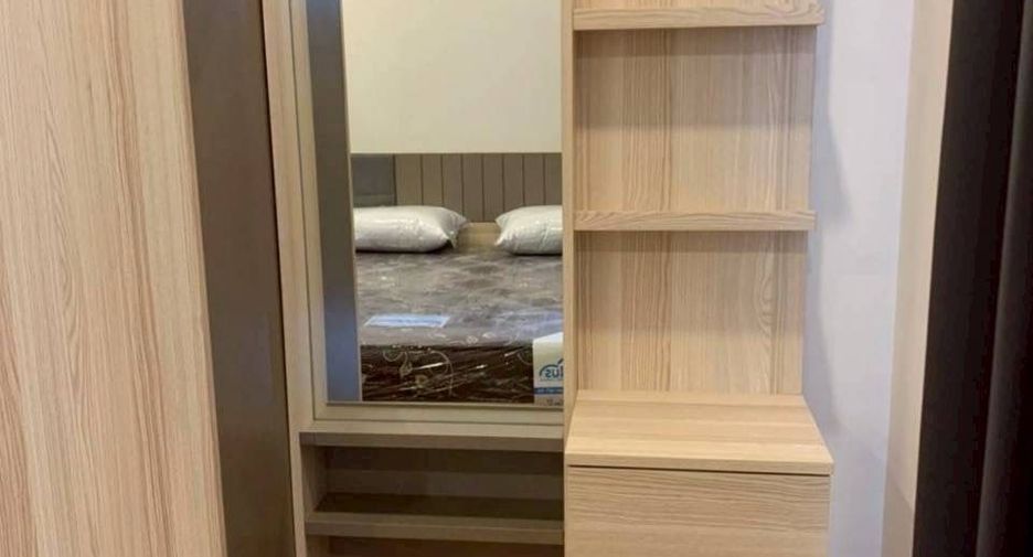 For rent studio condo in Khlong San, Bangkok