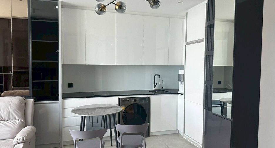 For rent 1 bed condo in Sathon, Bangkok
