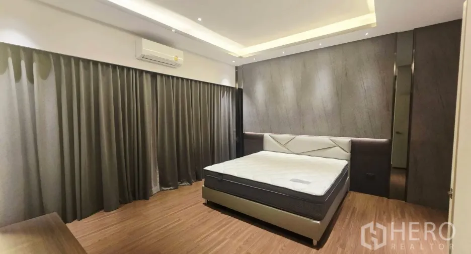 For rent 4 bedrooms house in Prawet, Bangkok