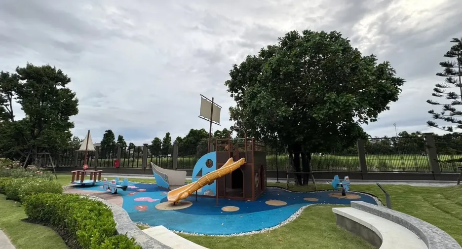 ขาย 4 ห้องนอน บ้านเดี่ยว ใน เมืองปทุมธานี, ปทุมธานี