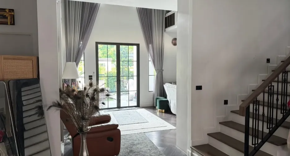 ขาย 4 ห้องนอน บ้านเดี่ยว ใน เมืองปทุมธานี, ปทุมธานี