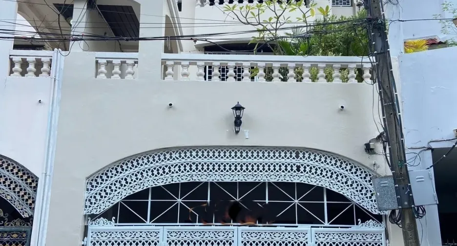 For rent 6 bedrooms office in Watthana, Bangkok