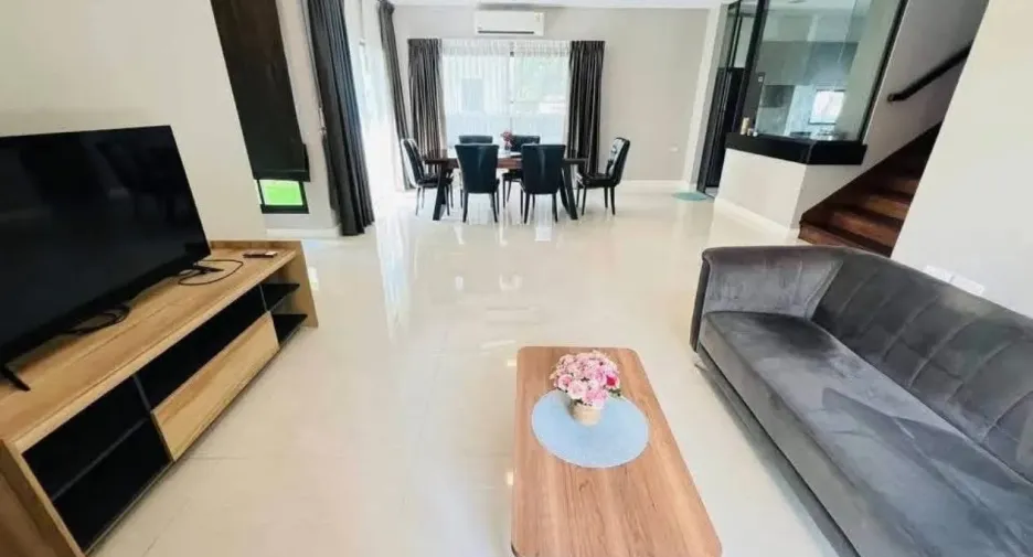 For rent 4 bedrooms house in Bang Phli, Samut Prakan