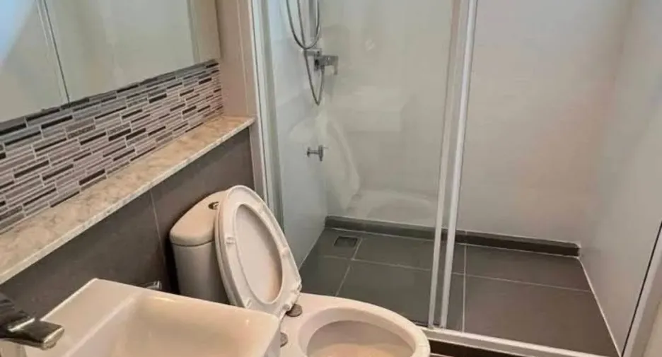 For rent 4 bedrooms house in Bang Phli, Samut Prakan