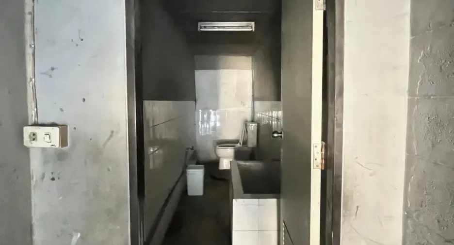 For rent warehouse in Chatuchak, Bangkok