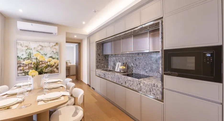 For rent 2 bedrooms condo in Khlong Toei, Bangkok