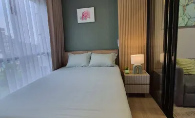 Condo en alquiler de 1 habitaciones en Bang Phlat, Bangkok