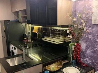 Condo en alquiler de 1 habitaciones en Huai Khwang, Bangkok