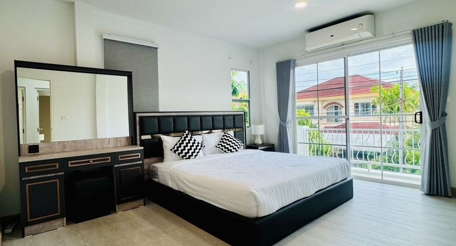 Haus zur Miete mit 3 Zimmer in Mueang Phuket, Phuket