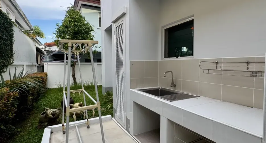 Haus zur Miete mit 3 Zimmer in Mueang Phuket, Phuket