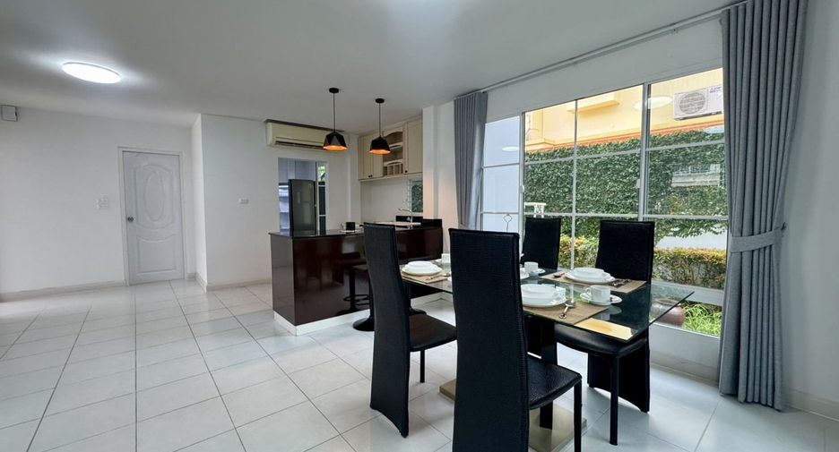 Haus zur Miete mit 3 Zimmer in Mueang Phuket, Phuket