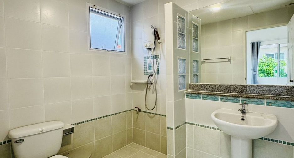 Haus zur Miete mit 3 Zimmer in Mueang Phuket, Phuket