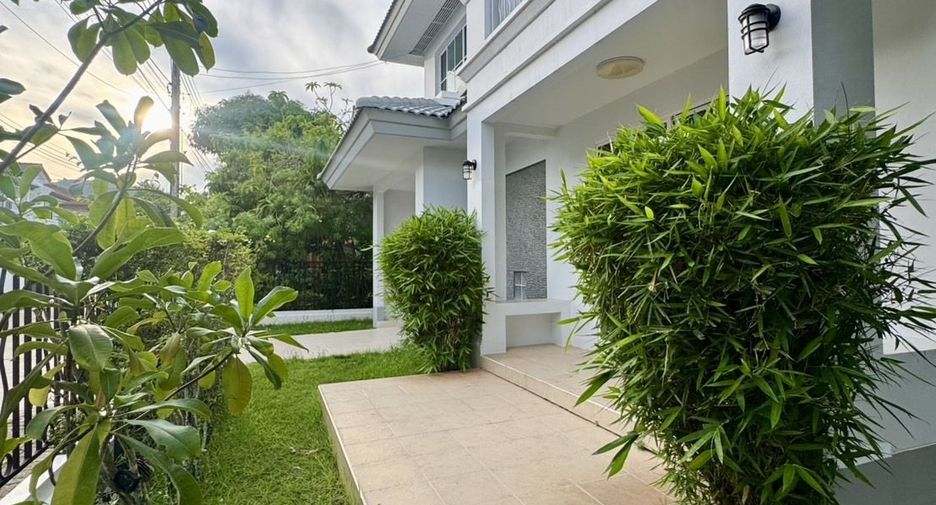 Haus zur Miete mit 3 Zimmer in Mueang Phuket, Phuket