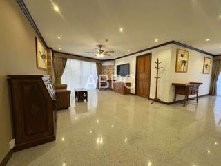 For Rent 2 Bedroom Condo In Bang Lamung, Chonburi