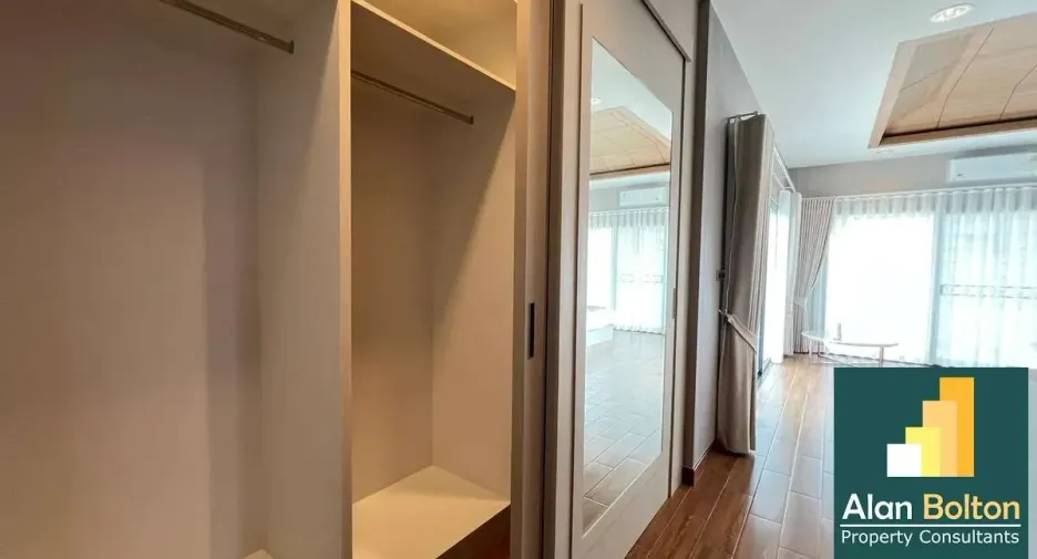 For rent and for sale 3 bedrooms house in Bang Lamung, Chonburi