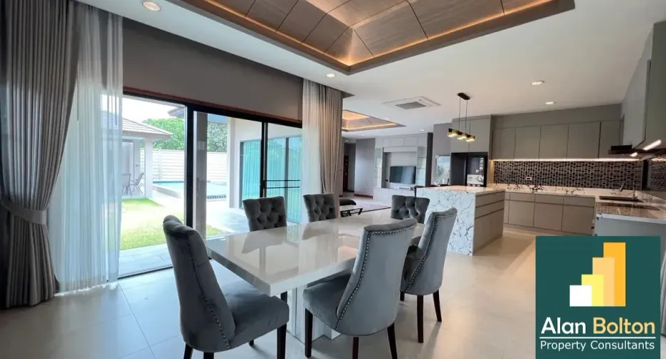 For rent and for sale 3 bedrooms house in Bang Lamung, Chonburi