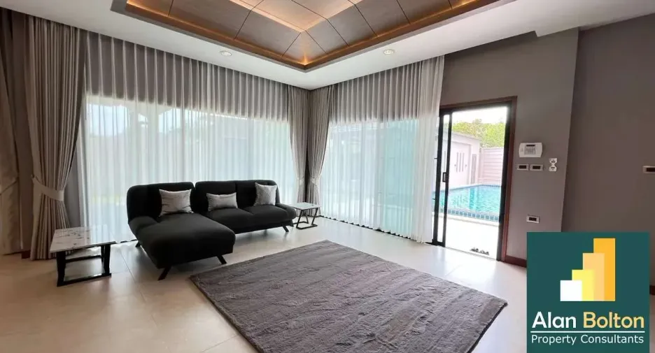 For rent and for sale 3 bedrooms house in Bang Lamung, Chonburi