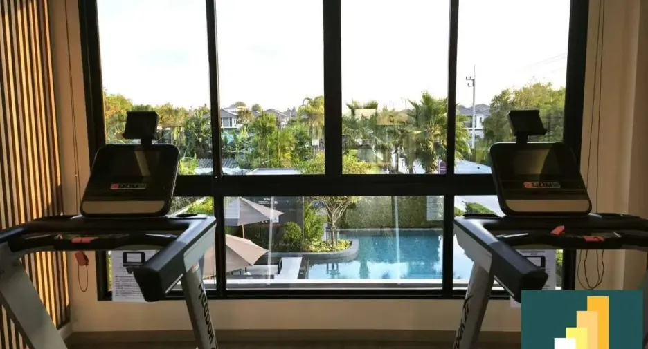 For rent and for sale 4 bedrooms house in Bang Lamung, Chonburi