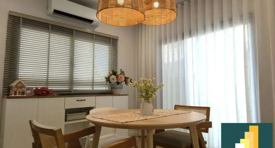 For rent and for sale 4 bedrooms house in Bang Lamung, Chonburi