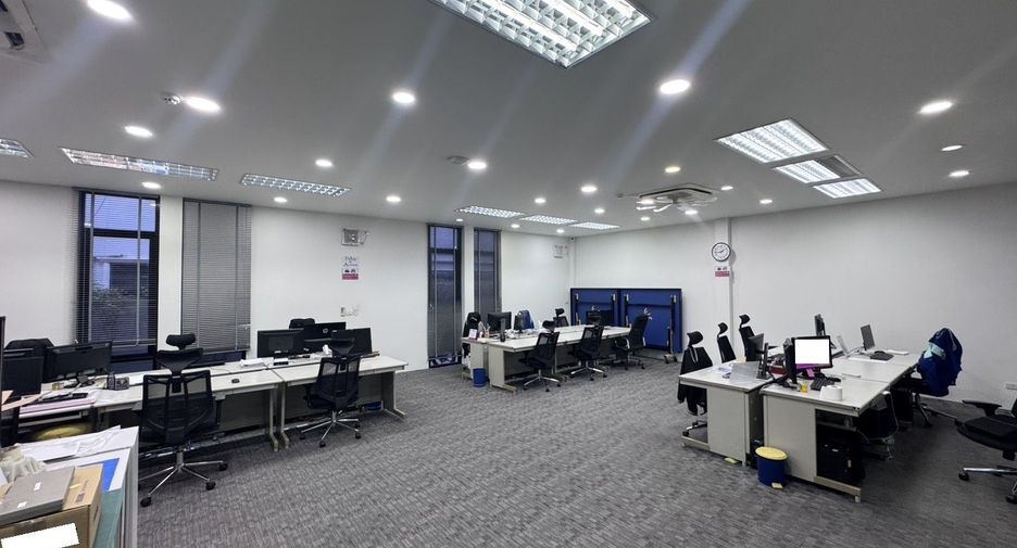 For rent office in Din Daeng, Bangkok