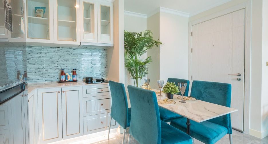 For sale 2 bedrooms condo in Jomtien, Pattaya