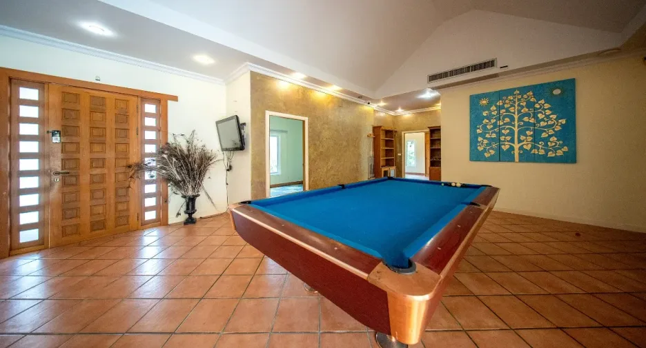 À vendre 5 chambres maison à Huay Yai, Pattaya