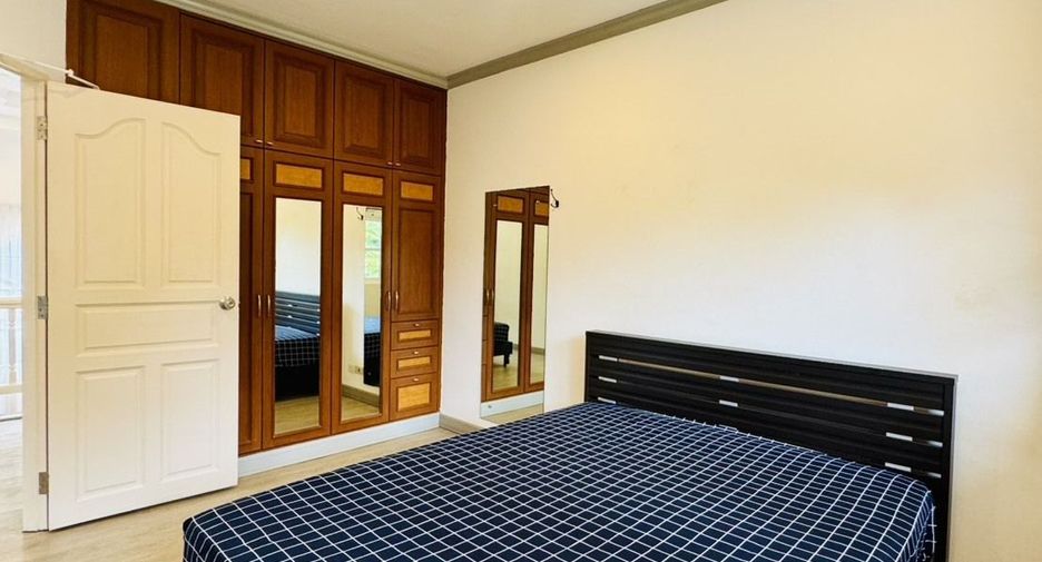 Haus zur Miete mit 6 Zimmer in Mueang Phuket, Phuket