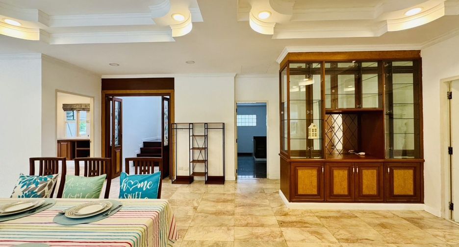 Haus zur Miete mit 6 Zimmer in Mueang Phuket, Phuket