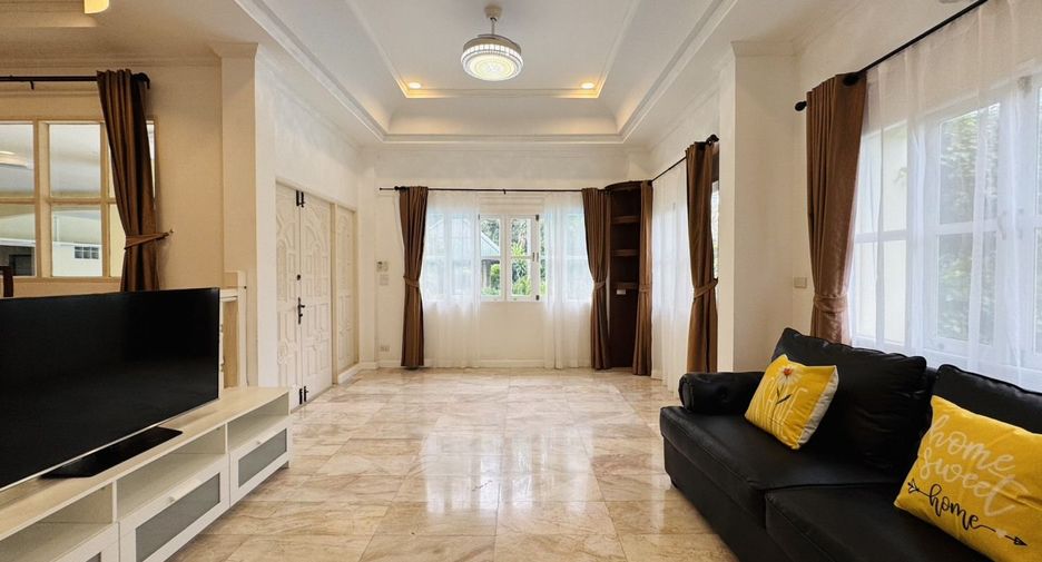 Haus zur Miete mit 6 Zimmer in Mueang Phuket, Phuket