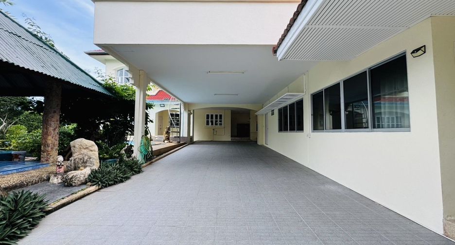 Haus zur Miete mit 6 Zimmer in Mueang Phuket, Phuket
