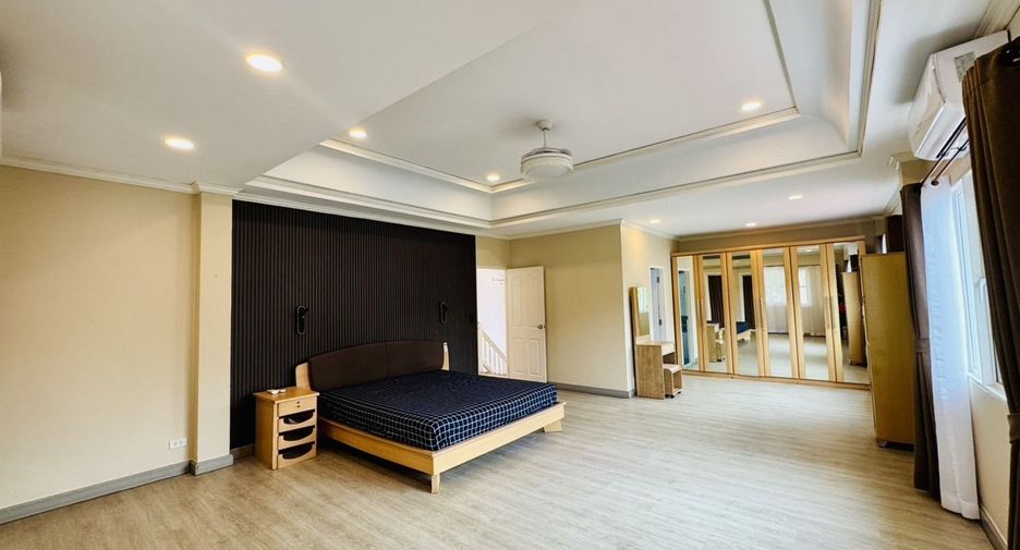 Haus zur Miete mit 6 Zimmer in Mueang Phuket, Phuket