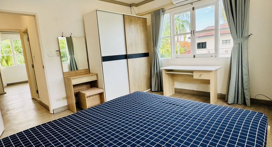 Haus zur Miete mit 6 Zimmer in Mueang Phuket, Phuket