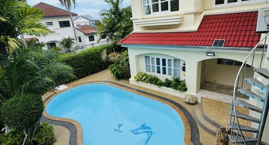 Haus zur Miete mit 6 Zimmer in Mueang Phuket, Phuket