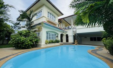 For rent 6 bedrooms house in Mueang Phuket, Phuket