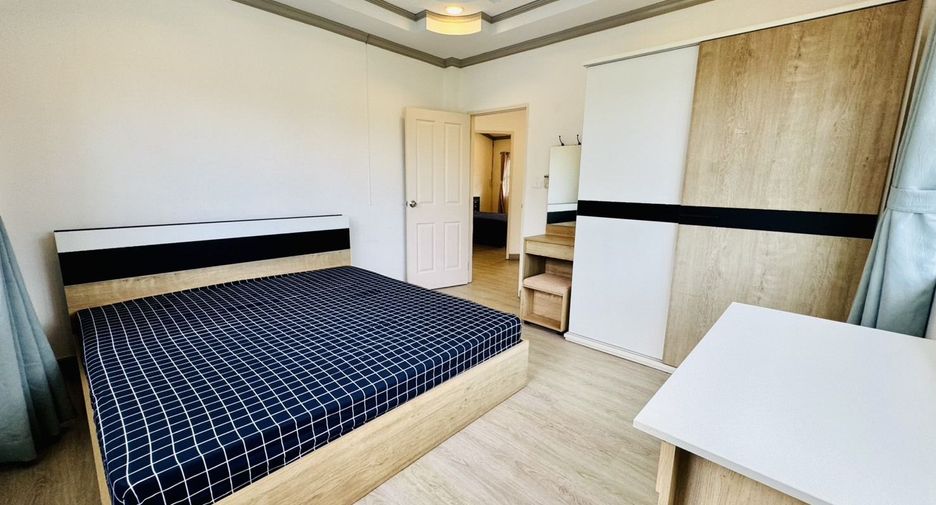 Haus zur Miete mit 6 Zimmer in Mueang Phuket, Phuket